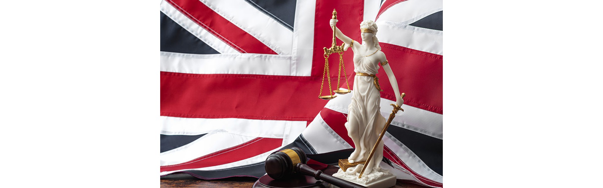 https://www.fakeidwebsite.com/image/cache/catalog/Blog/Blog%20Posts/uk-law-fake-ids-1920x600.jpg
